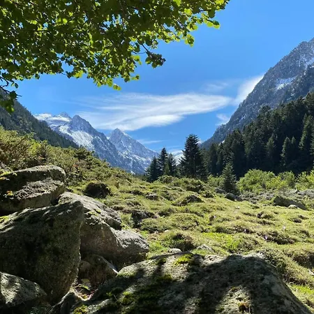 La Bergerie * Estaing (Hautes-Pyrenees)